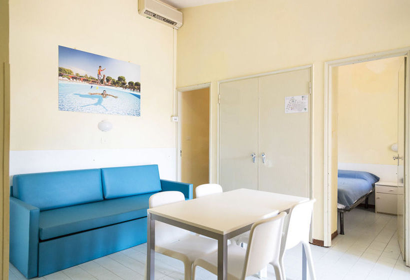 ホテル Del Garda Village And Camping