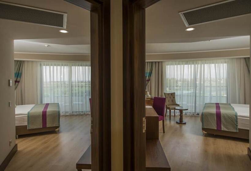 Dream World Aqua Hotel - All Inclusive