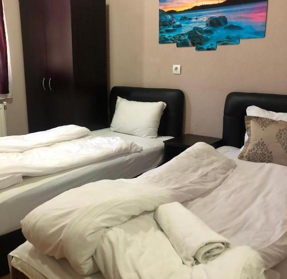 هتل Etno Selo Timcevski Complex