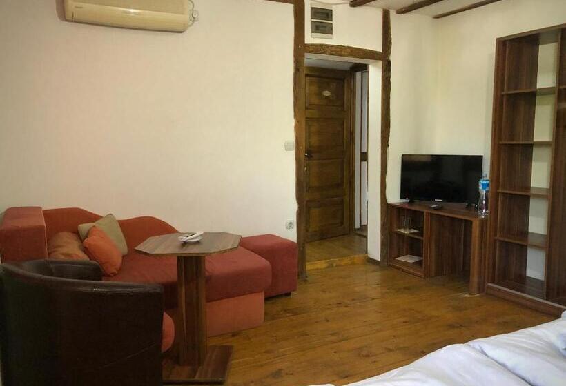 هتل Etno Selo Timcevski Complex