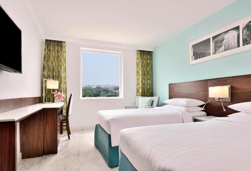 בית מלון כפרי Fairfield By Marriott Pune Kharadi