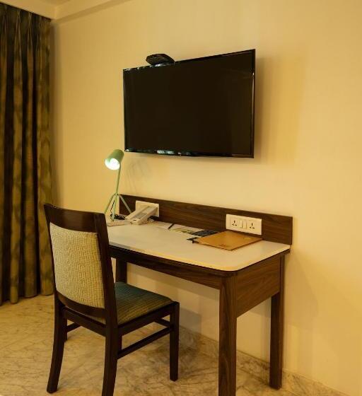 בית מלון כפרי Fairfield By Marriott Pune Kharadi