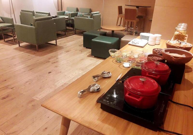 בית מלון כפרי Fairfield By Marriott Pune Kharadi