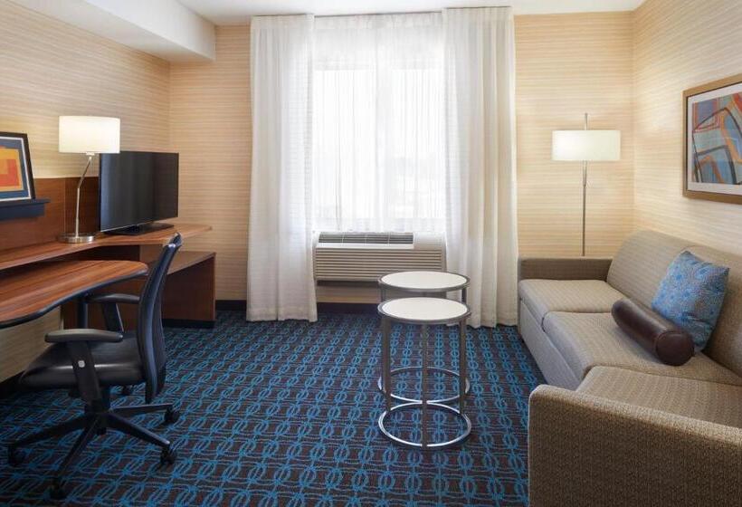 فندق Fairfield Inn & Suites By Marriott Barrie