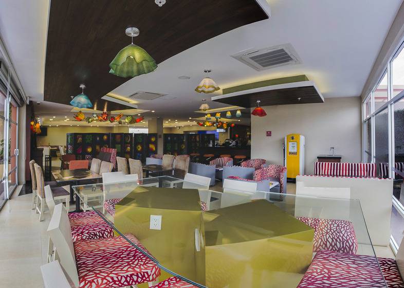 فندق Four Points By Sheraton Queretaro Norte