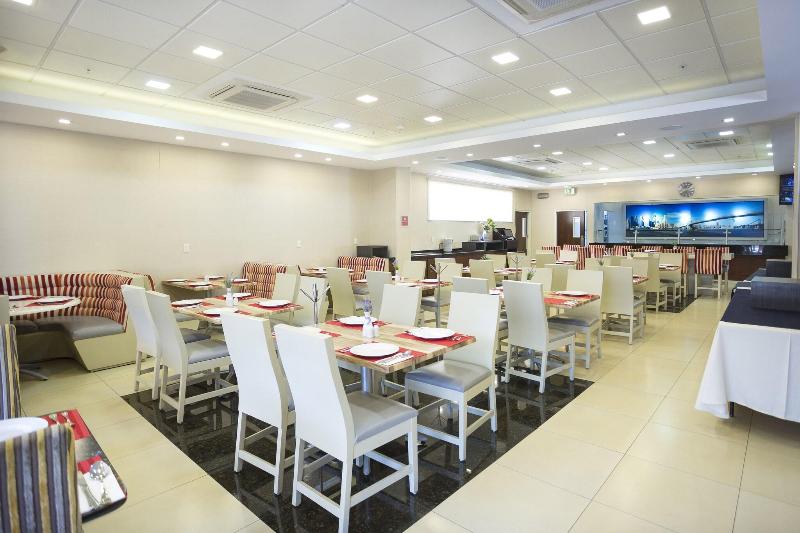 فندق Four Points By Sheraton Queretaro Norte