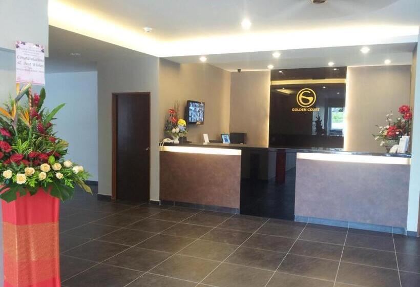 Отель Golden Court
