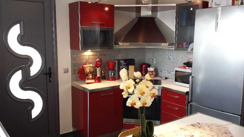 בית מלון כפרי Haraki Village