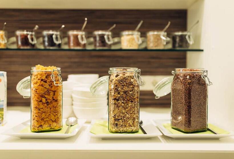 Harry S Home München Hotel & Apartments