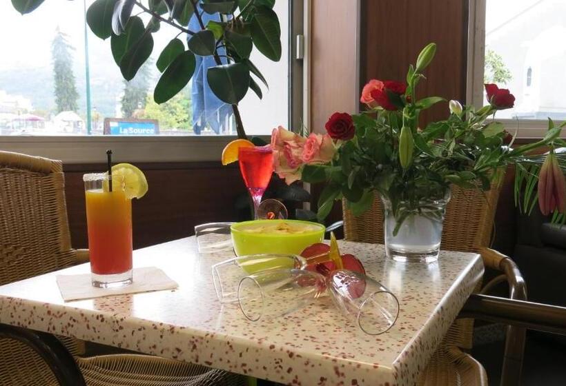 فندق Hôtel La Source