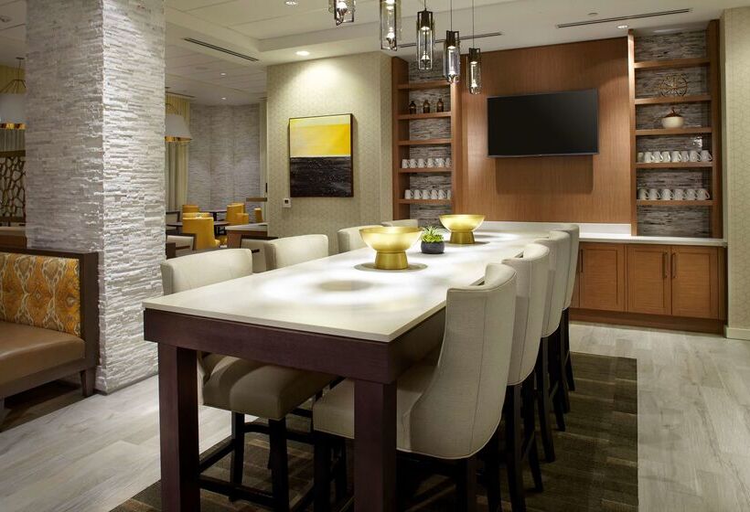 فندق Hyatt Place Miami Airport East