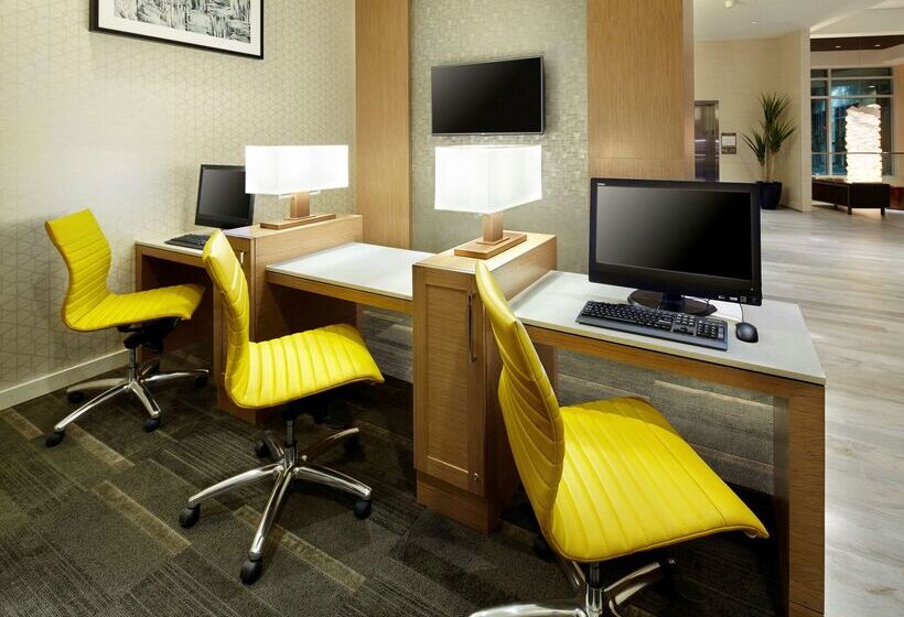 فندق Hyatt Place Miami Airport East