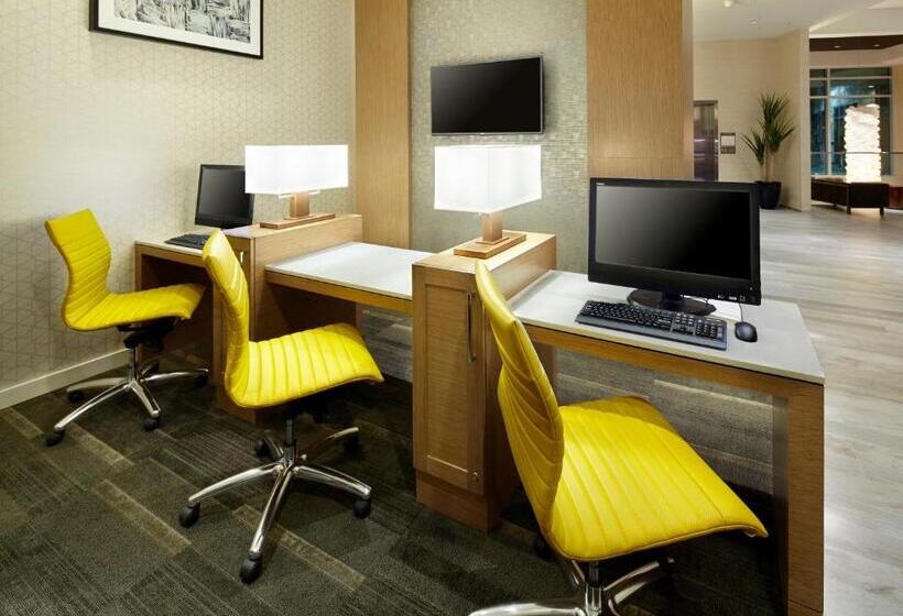 فندق Hyatt Place Miami Airport East