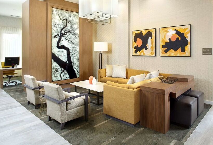 فندق Hyatt Place Miami Airport East