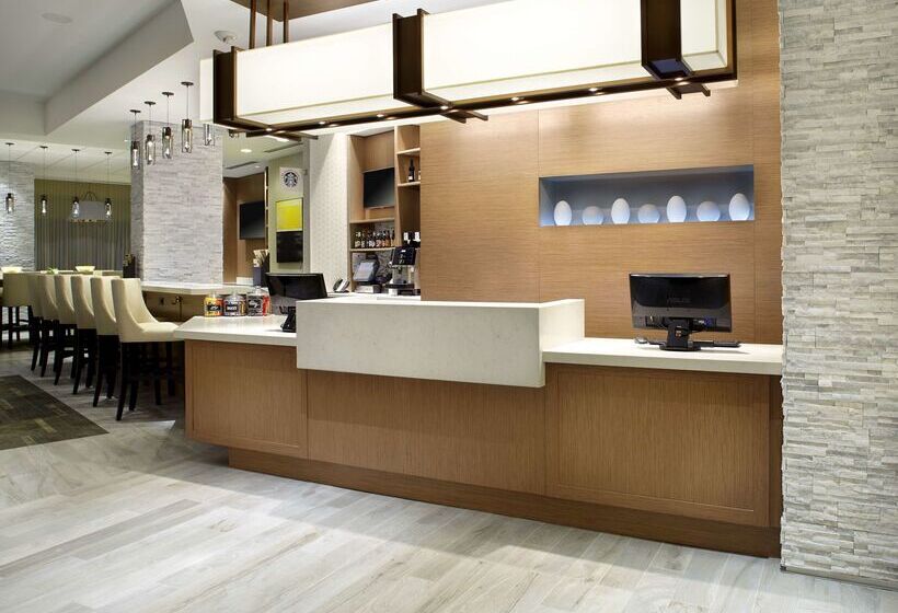 فندق Hyatt Place Miami Airport East