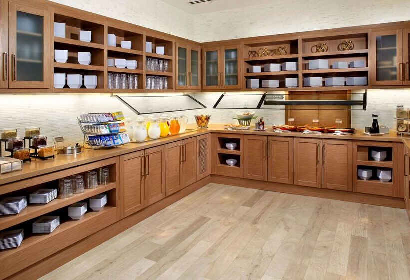 فندق Hyatt Place Miami Airport East