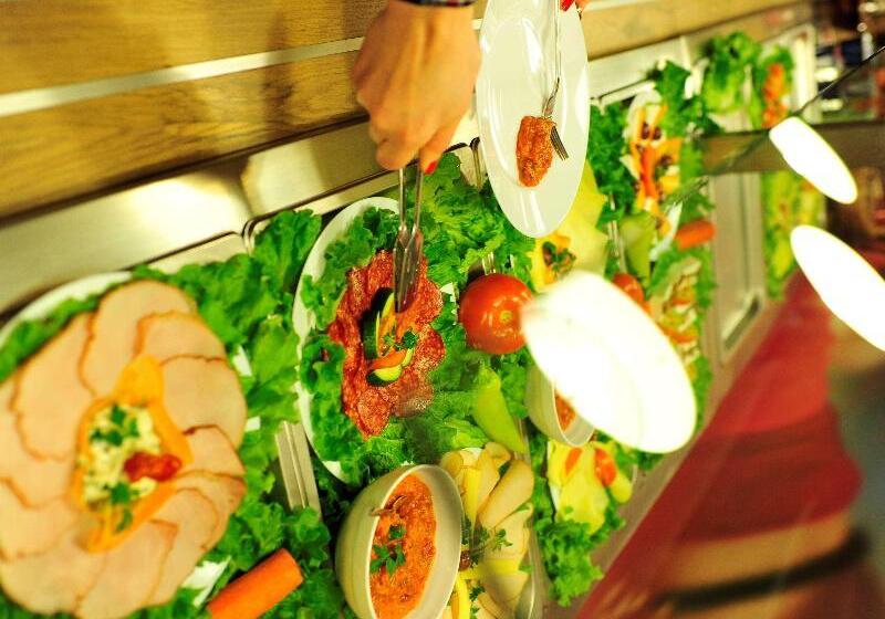 هتل Ibis Skopje City Center