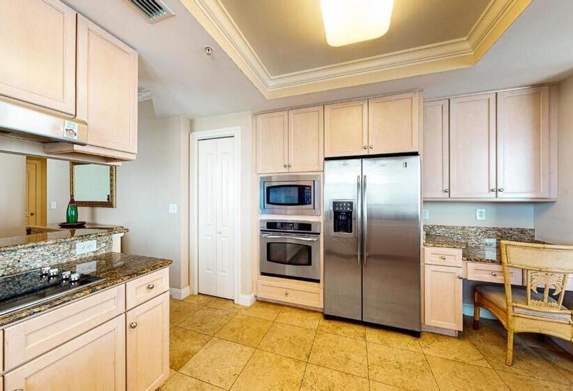 فندق Indigo 704w