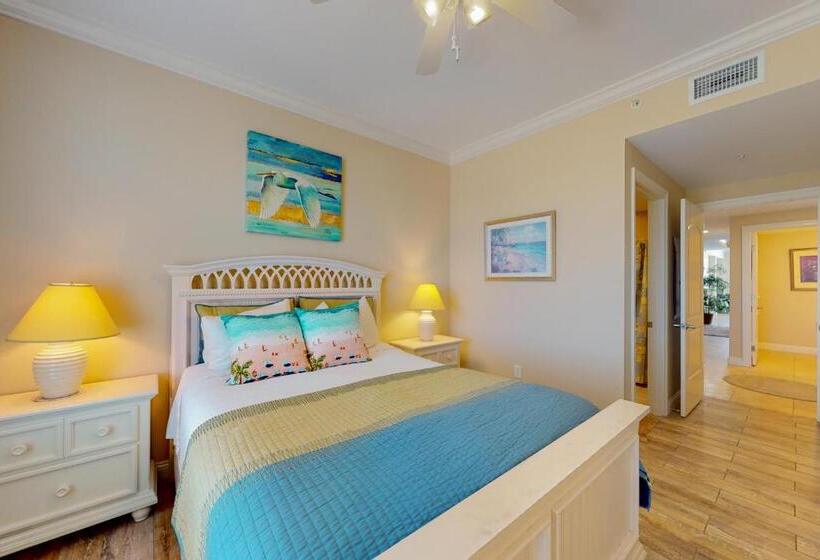 فندق Indigo 704w