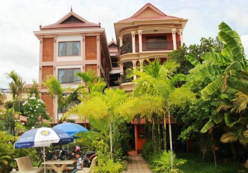 هتل Jasmine Lodge