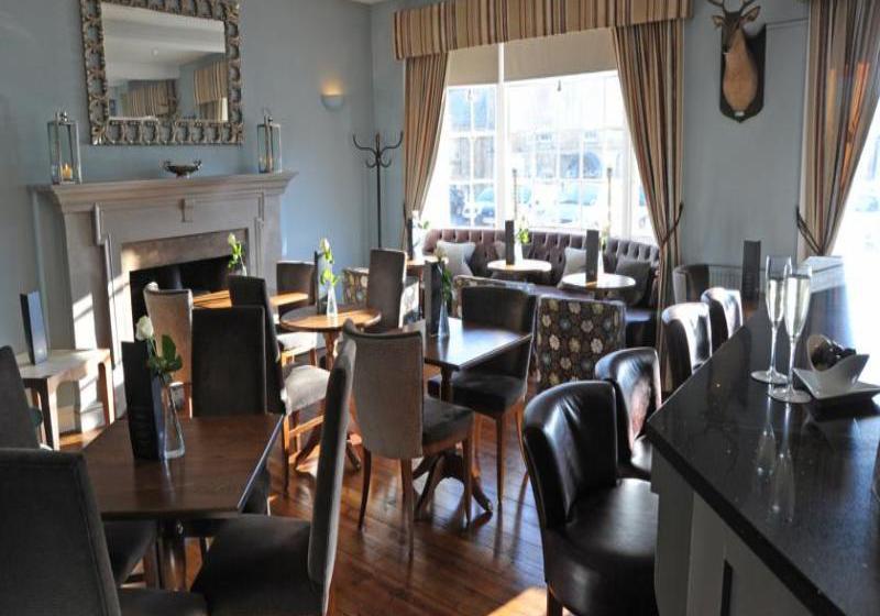 Отель The Kings