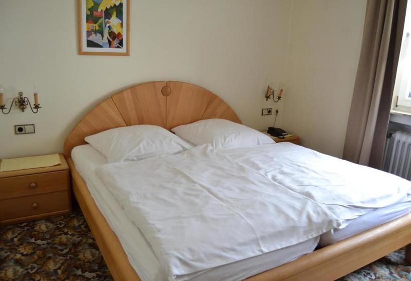 호텔 Kölner Hof Garni  Eifel