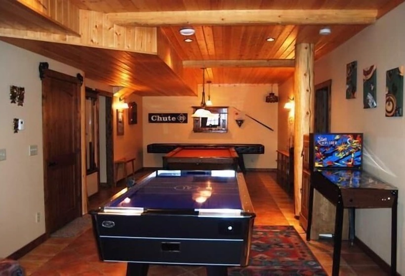 酒店 Kowal Ski Cabin By Apex Accommodations