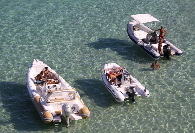 Отель Le Cale D'otranto Beach Resort