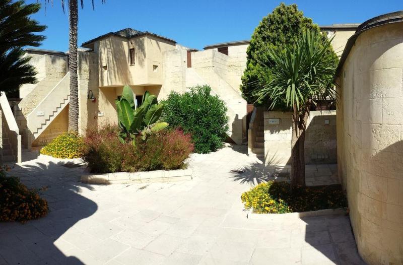 هتل Le Cale D'otranto Beach Resort