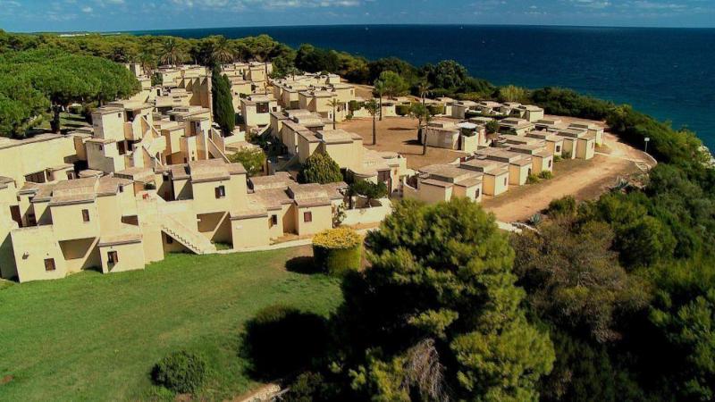 هتل Le Cale D'otranto Beach Resort