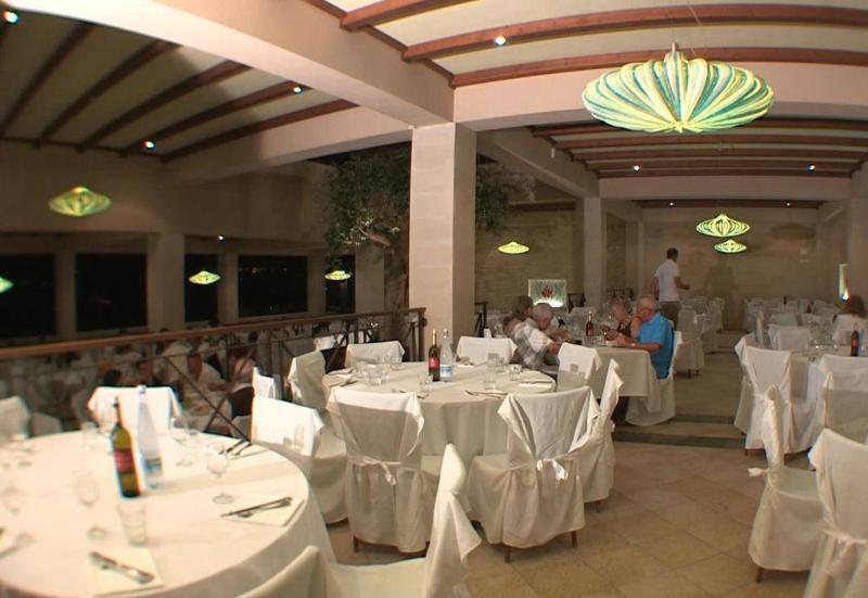 Отель Le Cale D'otranto Beach Resort