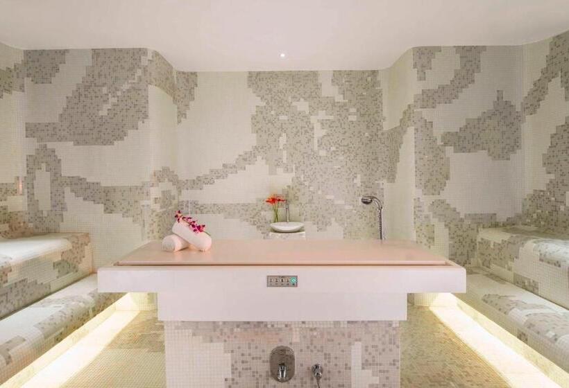 酒店 Le Méridien Mahabaleshwar Resort & Spa