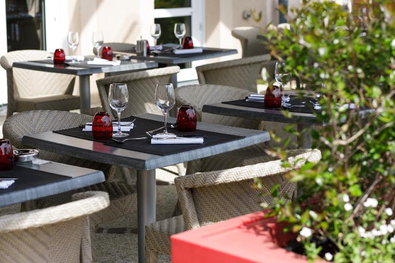 酒店 Logis Hôtel L Orée De Chartres   Barjouville