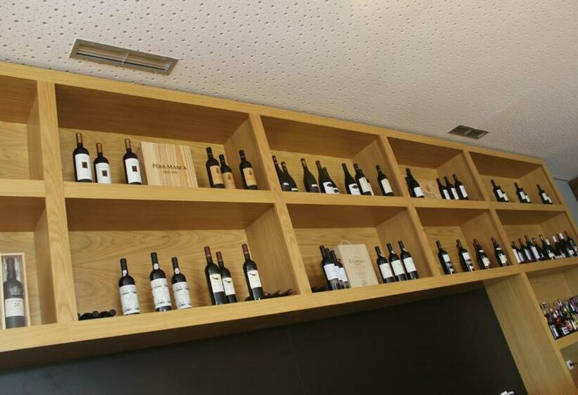 فندق Lousada Country