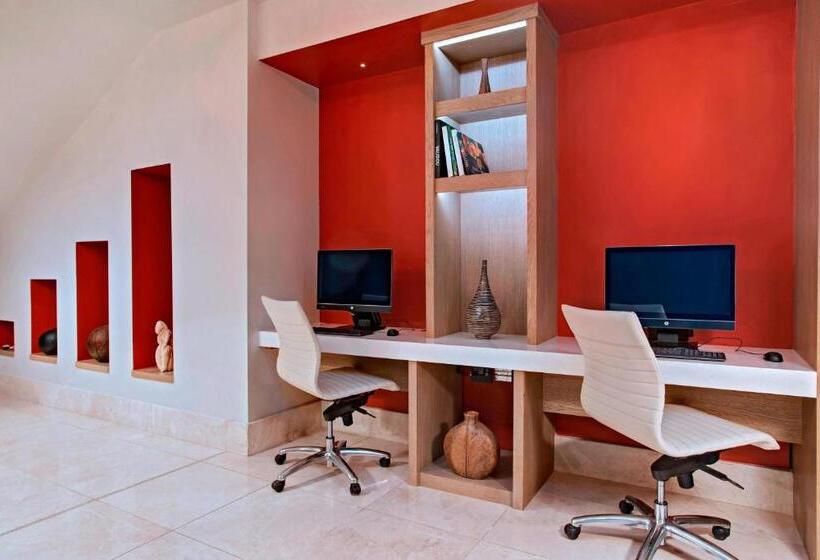 酒店 Marriott Portauprince