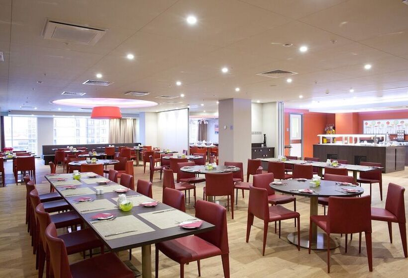 فندق Mercure Tyumen Center