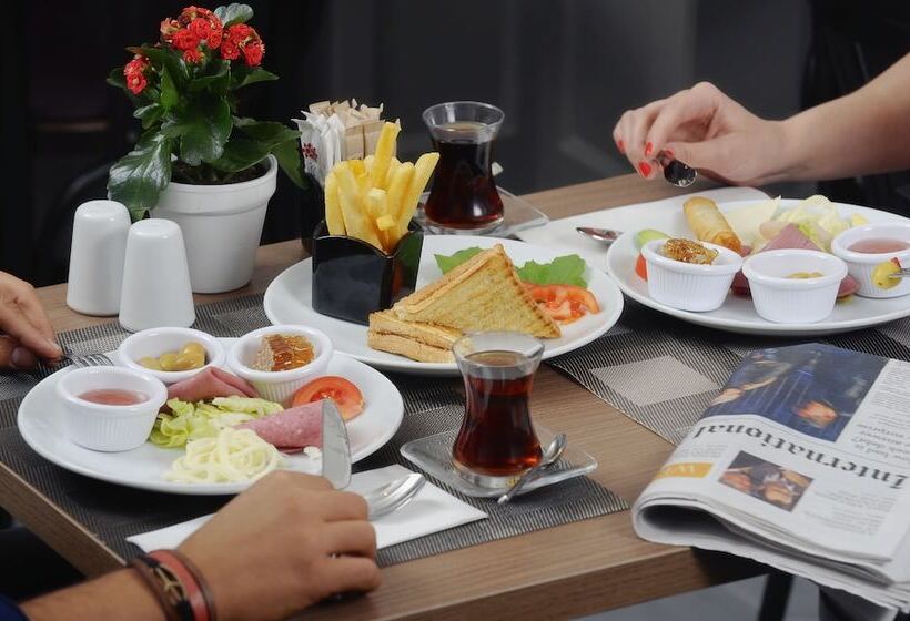 هتل Meroddi Bagdatliyan