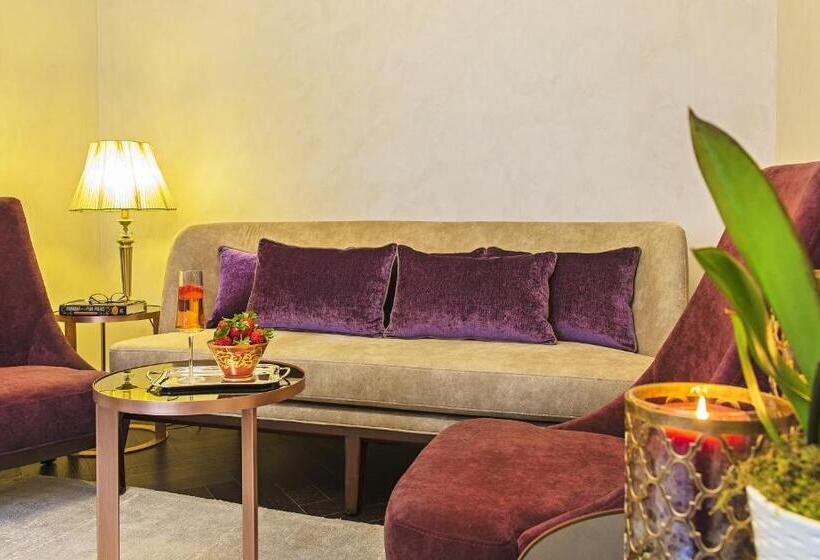 هتل Meroddi Bagdatliyan