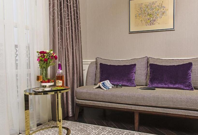 هتل Meroddi Bagdatliyan