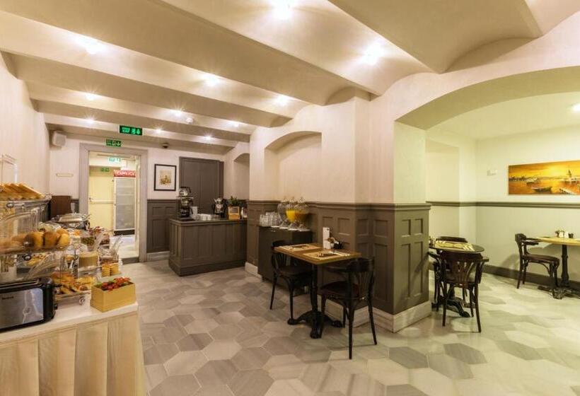 هتل Meroddi Bagdatliyan