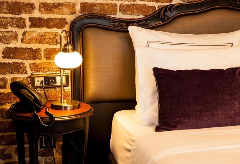 هتل Meroddi Bagdatliyan