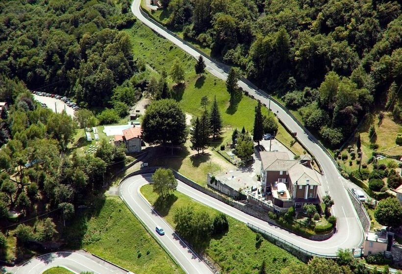 בית מלון כפרי Mirabeau