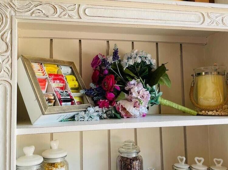 בית מלון כפרי Mirabeau