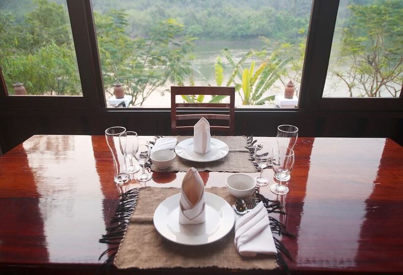 Nam Ou Riverside Hotel & Resort