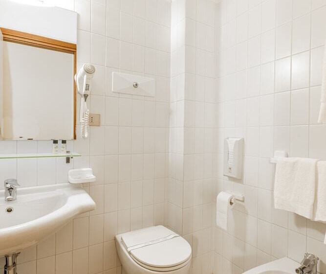 هتل Nuova Grosseto