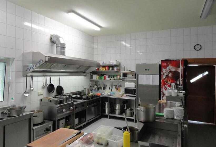 فندق Obere Schweizerhütte