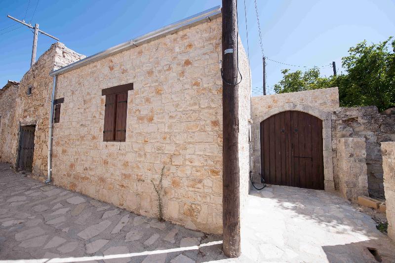 酒店 Oinoessa Traditional Boutique Guest Houses