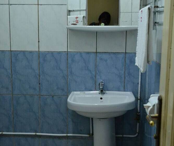 Hotel Peninsula Plaza