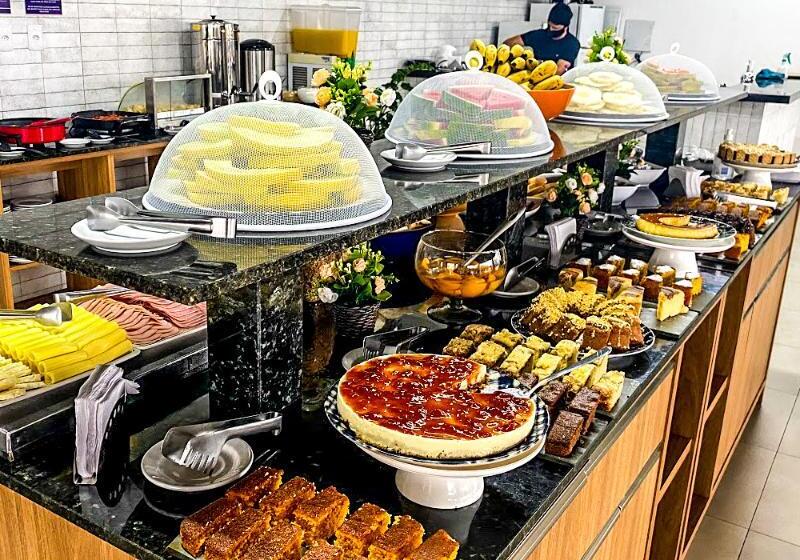 בית מלון כפרי & Pousada Favareto