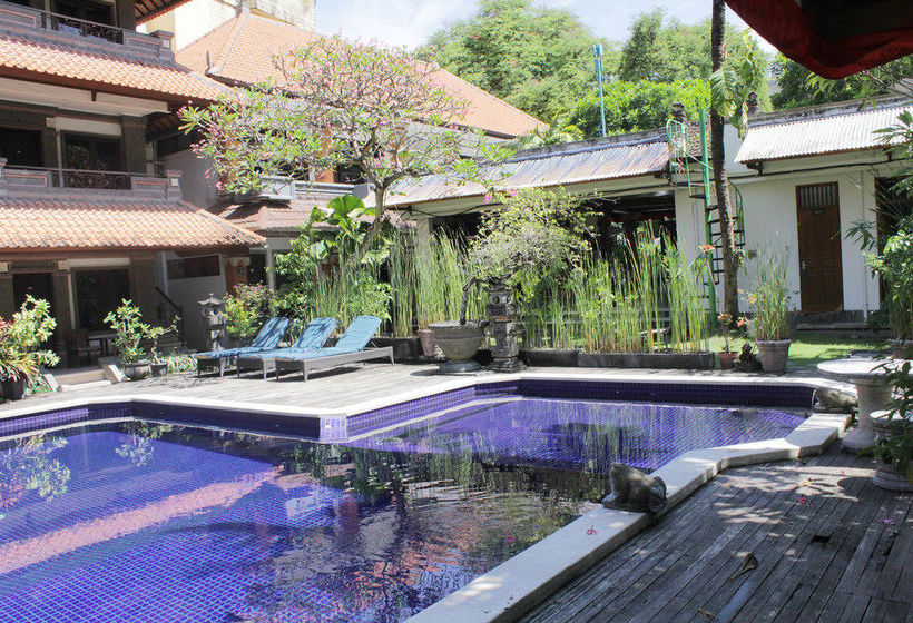 ホテル Puri Tanah Lot